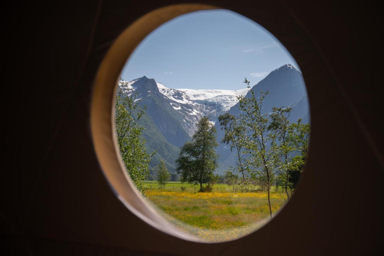 Olden Glamping - One With Nature Stryn Buitenkant foto